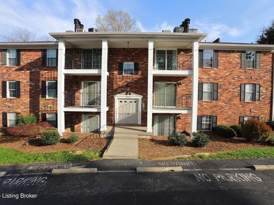 3312 Colonial Manor Cir UNIT 5A, Louisville, KY, 40218