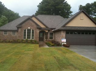 3128 Stonehenge Dr, Searcy, AR 72143