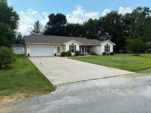 2nd image of 7 Carol Ct