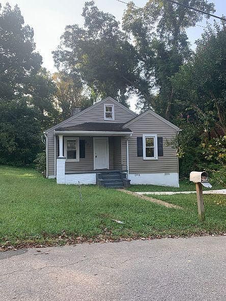 1st image of 207 Gatewood Ave