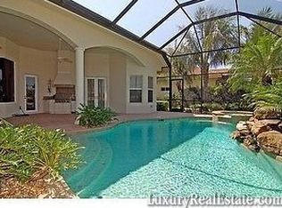 28518 Raffini Ln, Bonita Springs, FL 34135