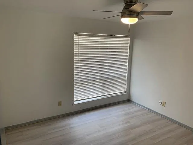 2 bed, 807 sqft, $1,200 — Photo 3
