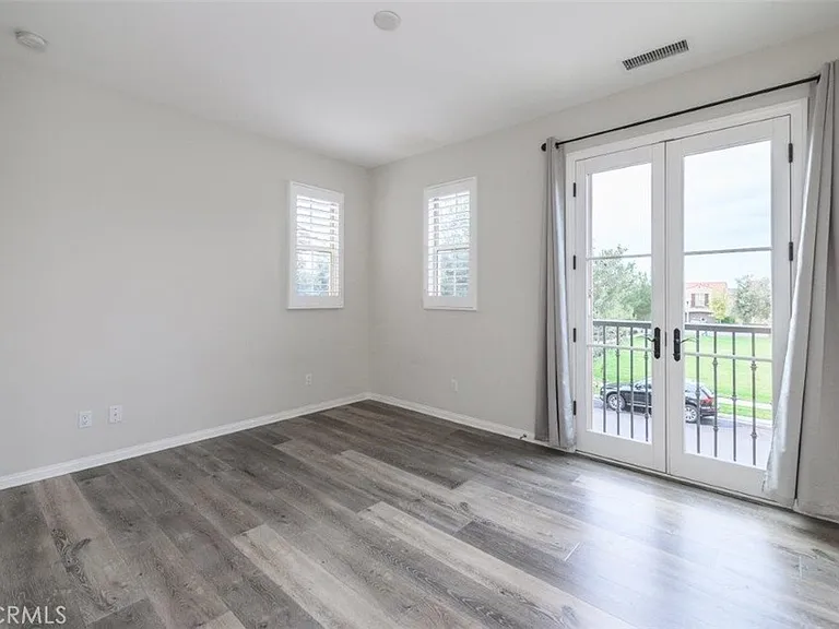 214 Shelbourne — Photo 24