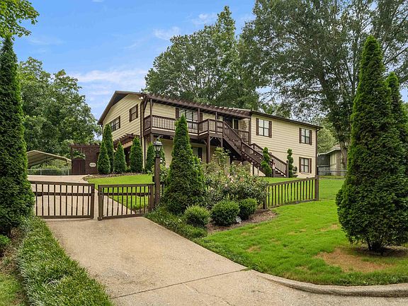 2nd image of 7365 Thomas Hall Dr