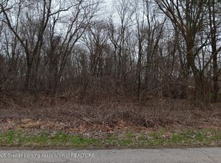 3062 Innsbrook Dr, Owosso, MI 48867