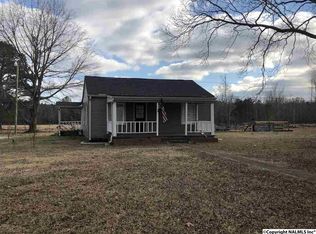 543 Perkins Wood Rd, Hartselle, AL 35640