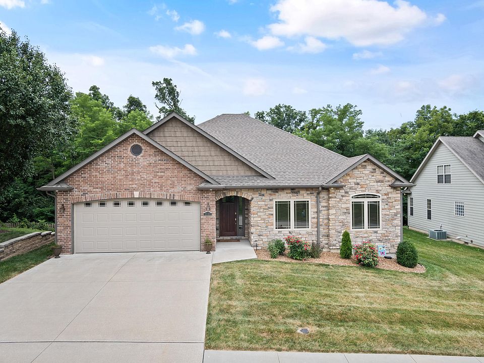 1st image of 2608 Stratford Chase Cir
