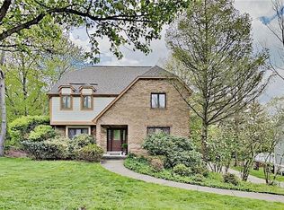 2634 Fountain Hills Dr, Wexford, PA