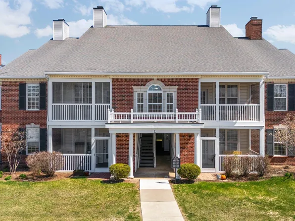 846 W Summerfield Gln, Ann Arbor, MI 48103