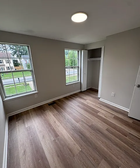 2910 Byron Ct — Photo 10