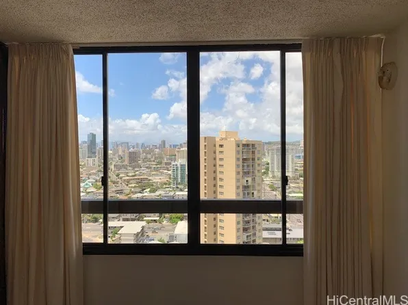 2499 Kapiolani Blvd APT 2006, Honolulu, HI 96826
