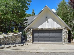 27568 W Shore Rd, Lake Arrowhead, CA 92352