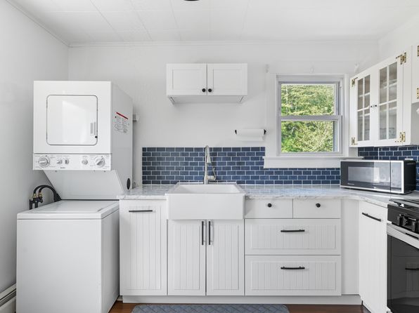 115 Billian St FLOOR 2