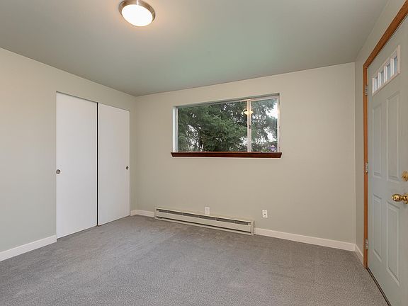 4th image of 20317 53rd Ave W