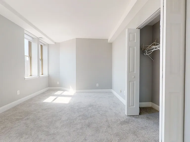 1920 S St NW #702 — Photo 11