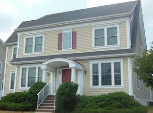 21 Sullivan St, Plainsboro, NJ 08536