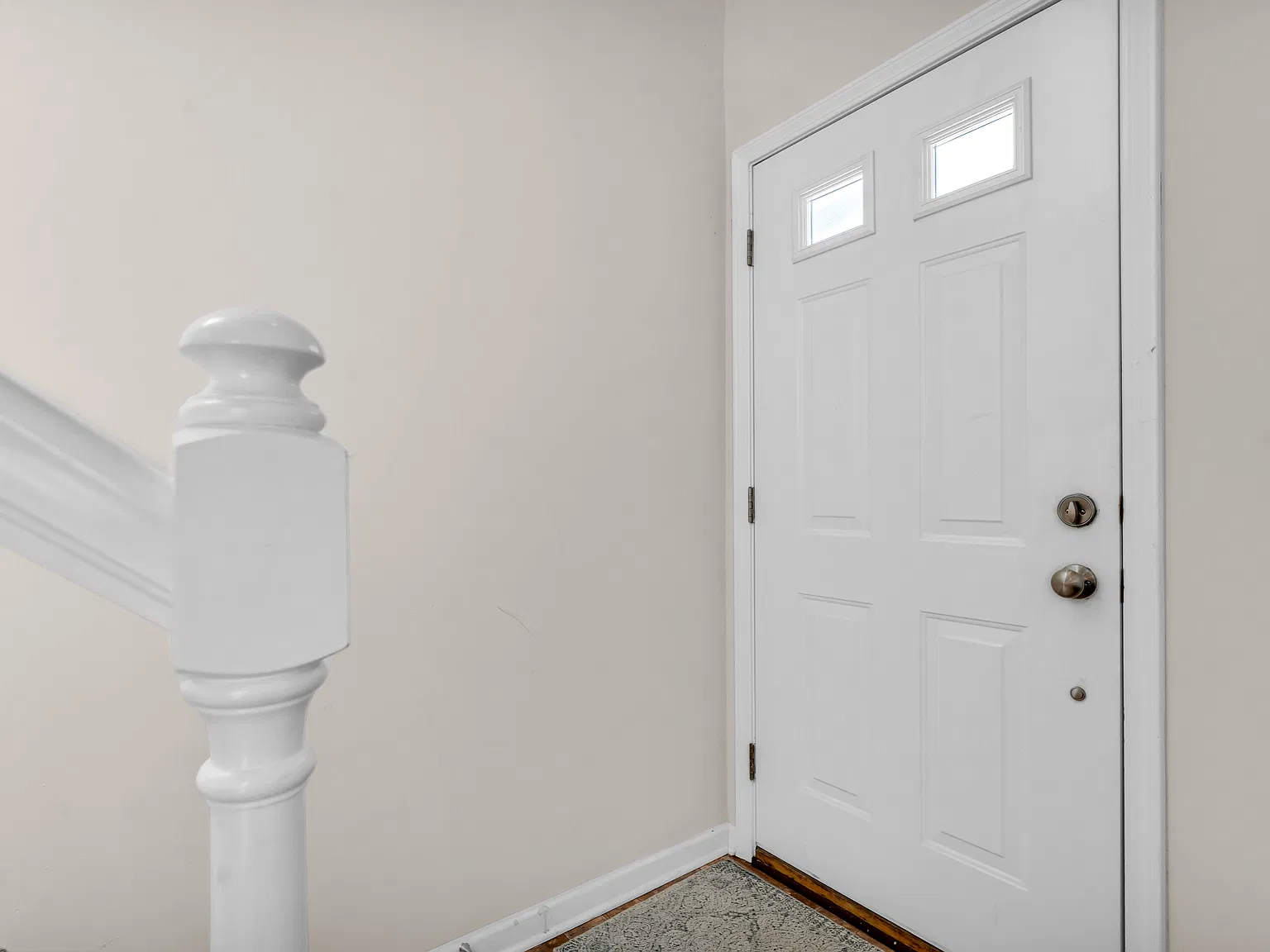 2 bed, 1369 sqft, $1,850 — Photo 4