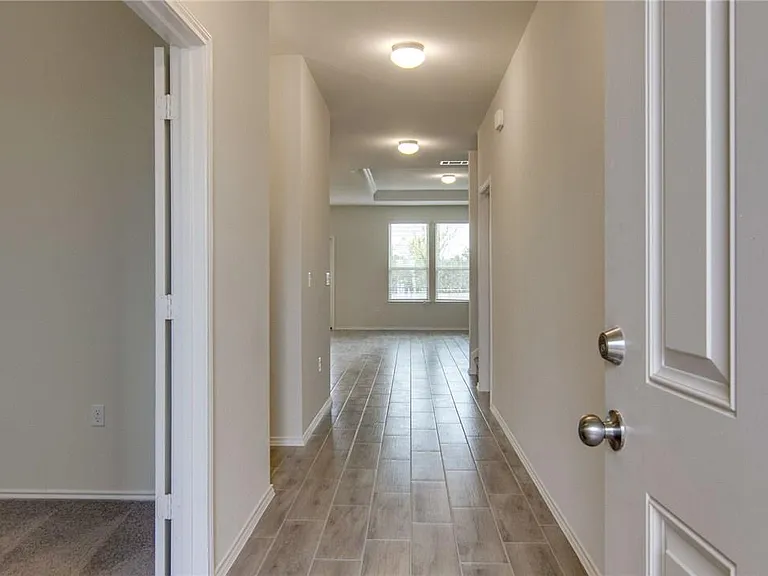 6621 Hartlage St — Photo 5