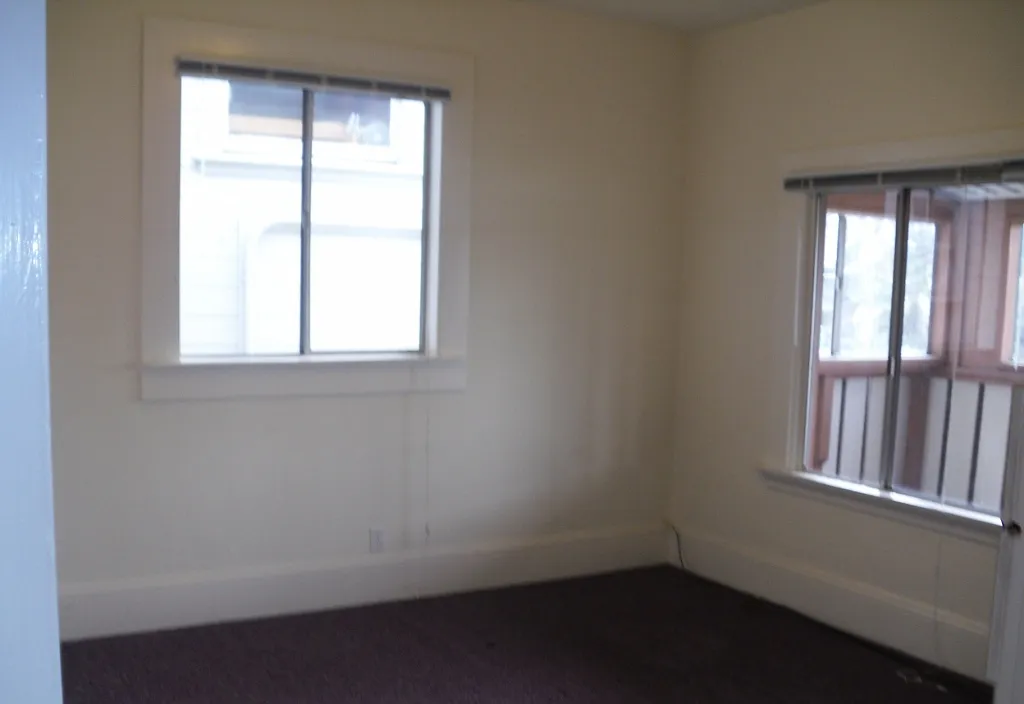2 bed, 850 sqft, $2,200 — Photo 4