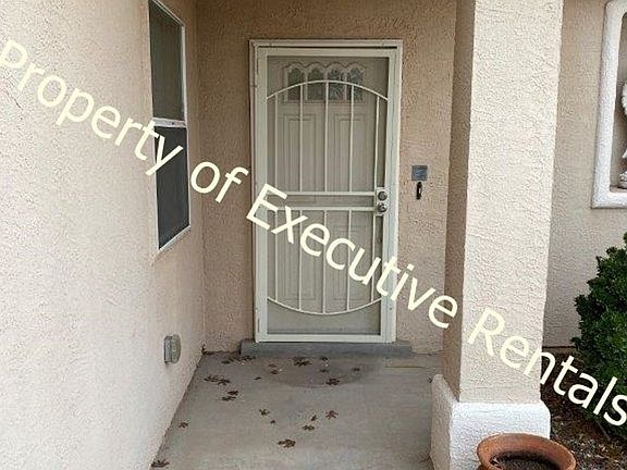 3rd image of 1725 Winton Dr