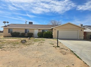 9200 Fuchsia Ave, California City, CA 93505