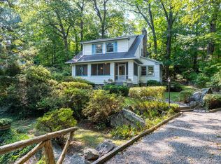 40 Pine Brook Drive, Larchmont, NY 10538