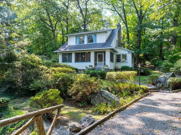 40 Pine Brook Drive, Larchmont, NY 10538