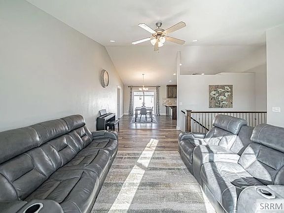 4th image of 1141 N Portal Stone Dr