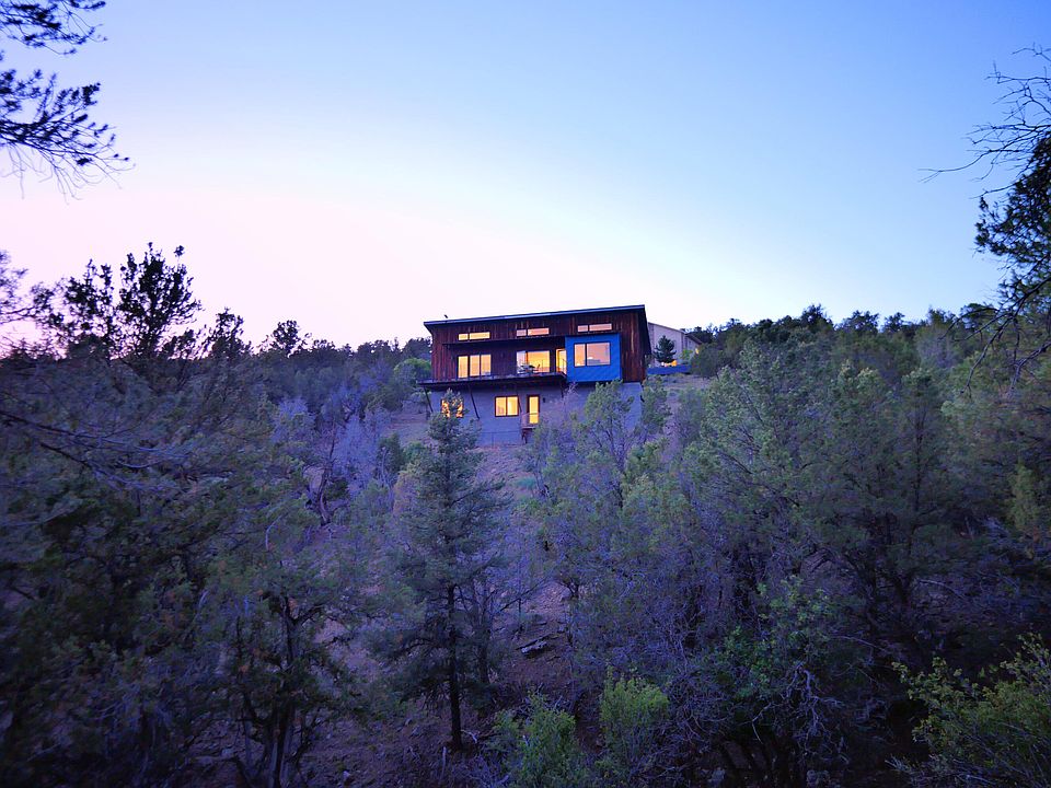 1st image of 456 Ridge Rd