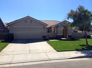 320 Mandarin Ct, Livingston, CA 95334