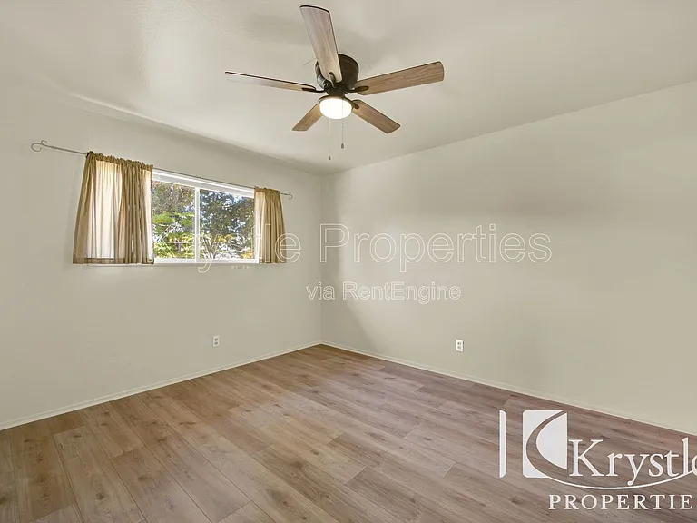 98 Springs Rd — Photo 15