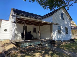 321 W 3rd St, Washington, KS 66968
