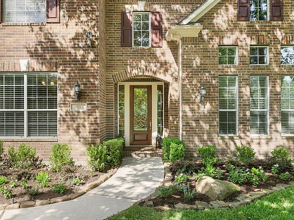4th image of 59 E Green Pastures Cir