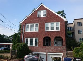 24 Hatherly Rd, Brighton, MA 02135