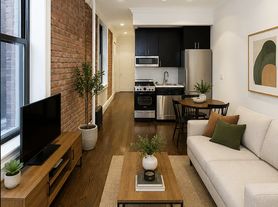 128 2nd Ave
