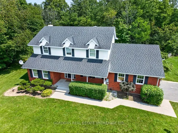 4708 Wolfe Swamp Rd, South Frontenac, ON K0H 1V0