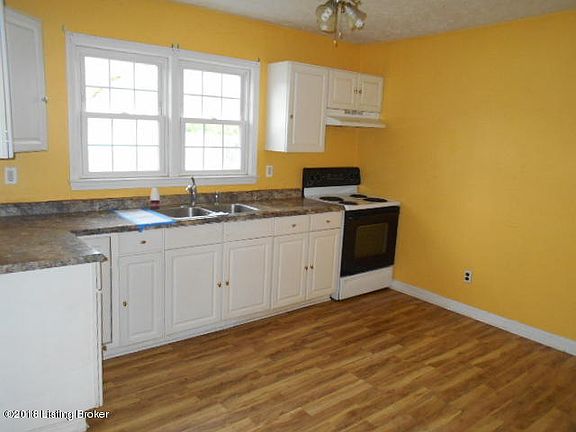 5th image of 33 Grigsby Ln
