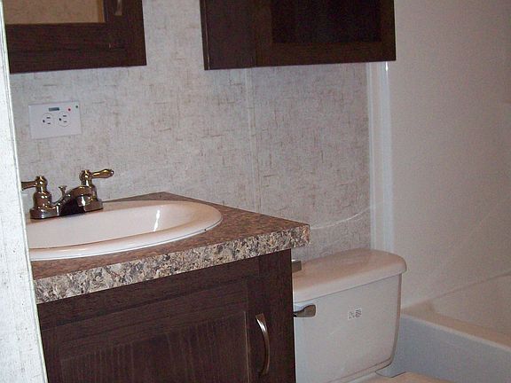 5th image of 49684 Au Lac Dr W