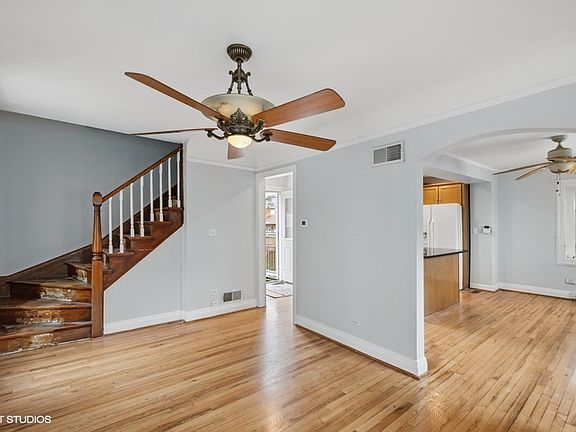 3rd image of 4111 Grace St