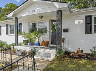 3252 Barksdale Rd, Fayetteville, NC 28301