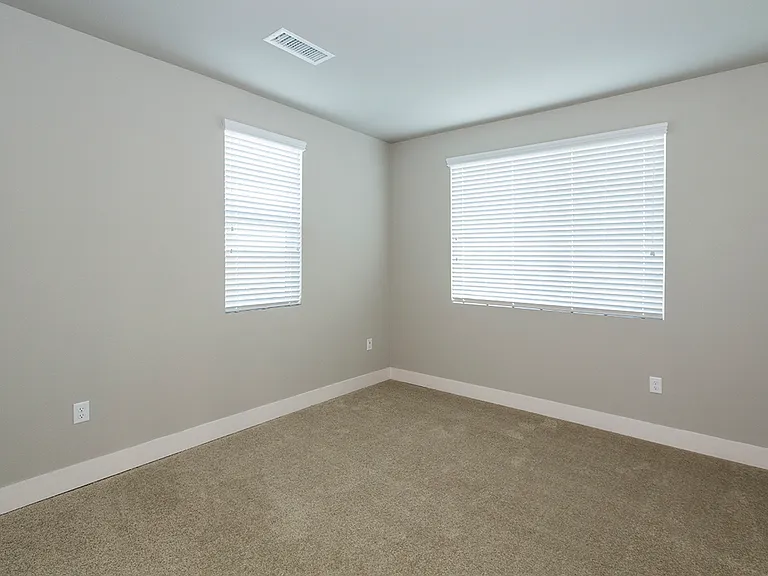 The Overlook at Interquest Apartments — Photo 47