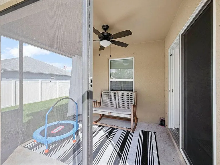 414 SW Dahled Ave — Photo 19