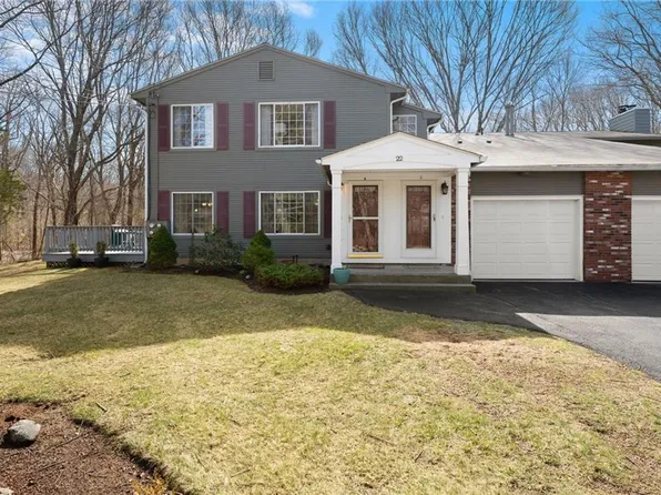 22 Eagle Run #A, Warwick, RI 02818