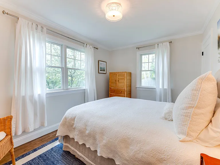 109 Lewis Rd — Photo 15