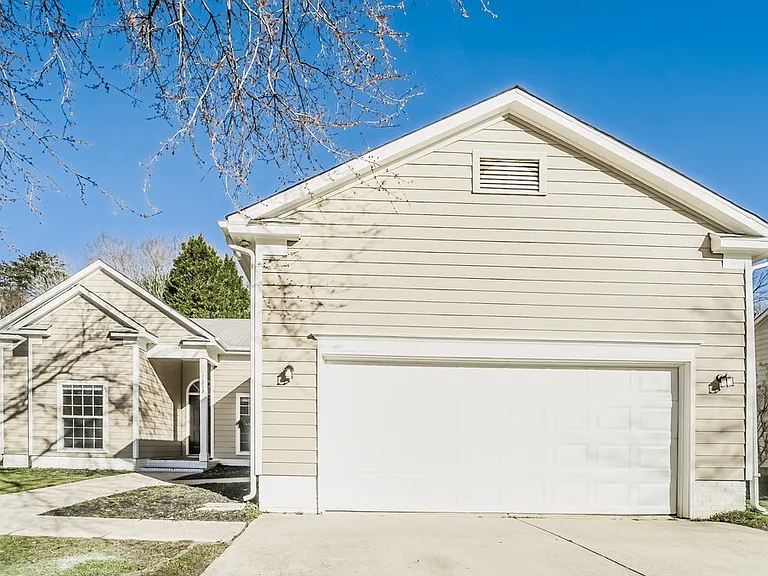 11213 Clayford Rdg — Photo 1