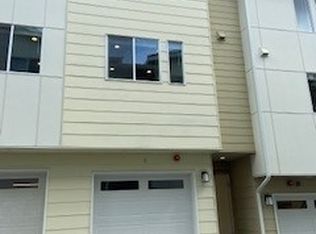 18016 12th Ave NE UNIT E, Seattle, WA