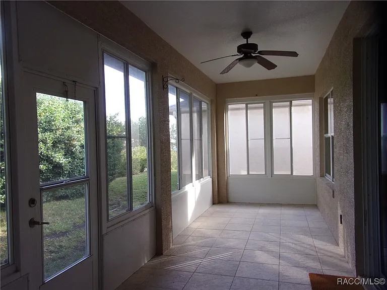 1933 W Shanelle Path — Photo 21