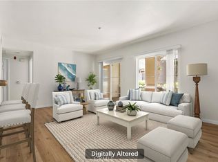 469 Country Club Dr Unit 114, Simi Valley, CA 93065