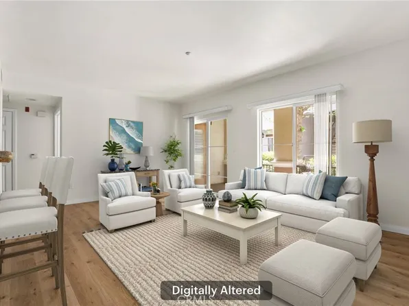 469 Country Club Dr Unit 114, Simi Valley, CA 93065