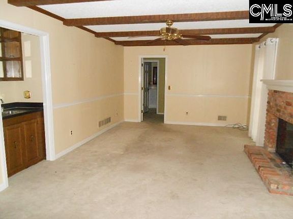 4th image of 642 White Falls Dr